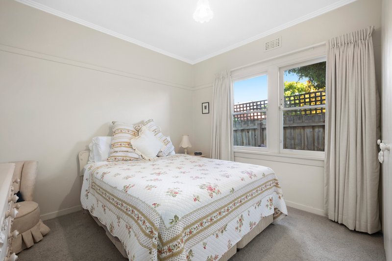 Photo - 35 Edward Street, Cheltenham VIC 3192 - Image 9