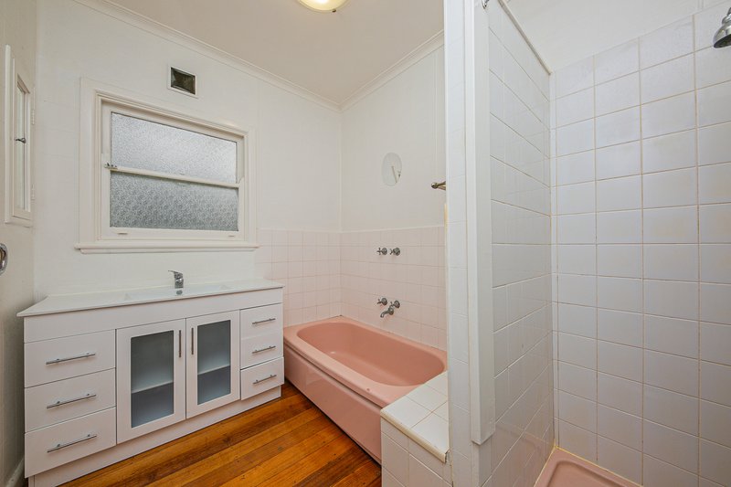 Photo - 35 Efron Street, Nunawading VIC 3131 - Image 7