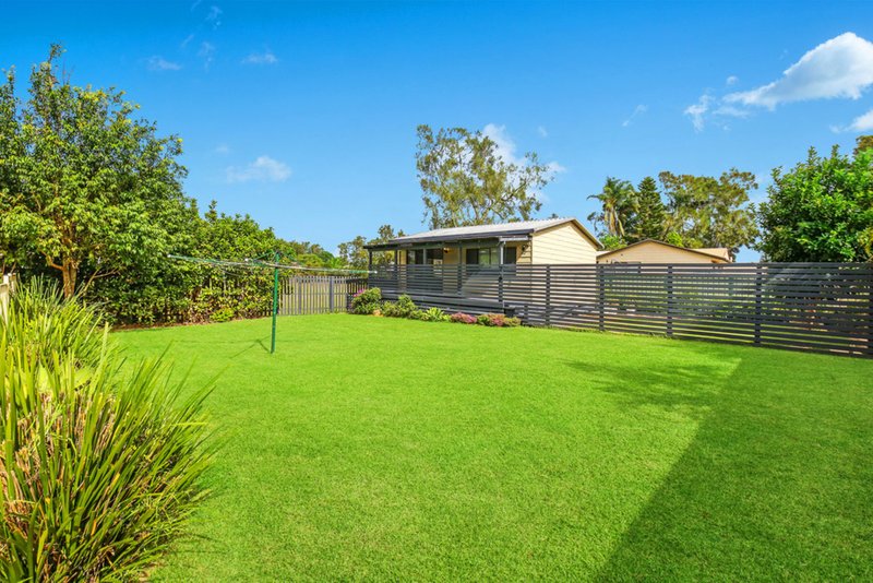 Photo - 35 Emora Ave , Davistown NSW 2251 - Image 12