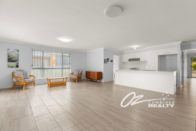 Photo - 35 Endeavour Street, Sanctuary Point NSW 2540 - Image 3