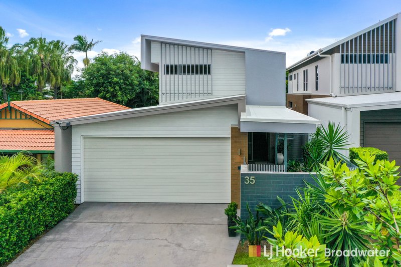 35 Ernest Street, Labrador QLD 4215