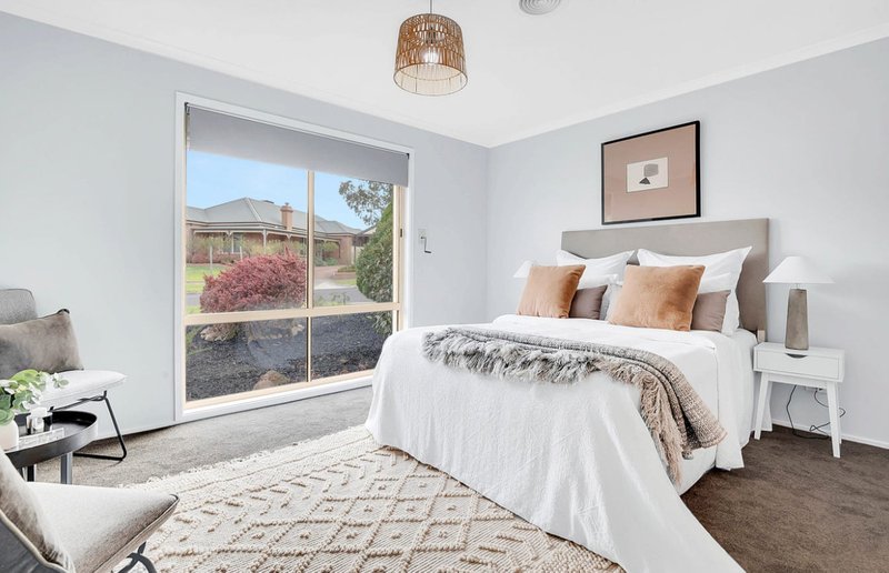 Photo - 35 Eskay Road, Epping VIC 3076 - Image 9
