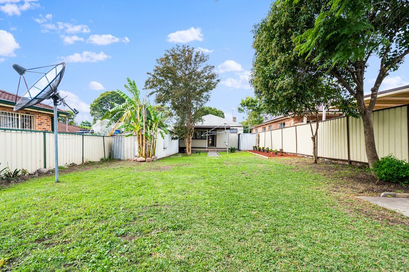 Photo - 35 Ettalong Street, Auburn NSW 2144 - Image 6