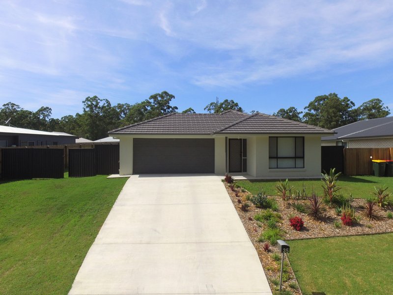 35 Eumeralla Crescent, Landsborough QLD 4550