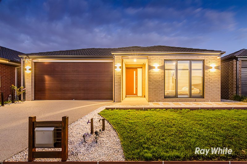 35 Falabela Road, Clyde North VIC 3978