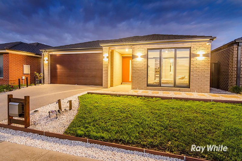 Photo - 35 Falabela Road, Clyde North VIC 3978 - Image 25