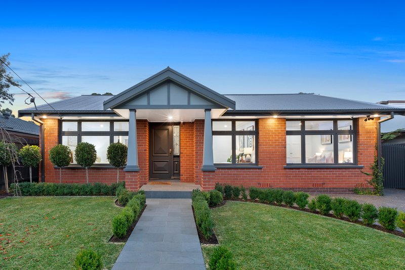 Photo - 35 Farm Road, Cheltenham VIC 3192 - Image 2