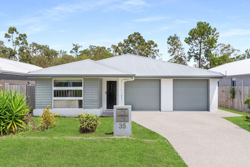 Photo - 35 Farmer Place, Park Ridge QLD 4125 - Image 1