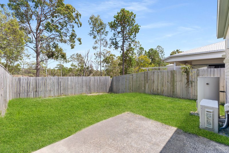 Photo - 35 Farmer Place, Park Ridge QLD 4125 - Image 16