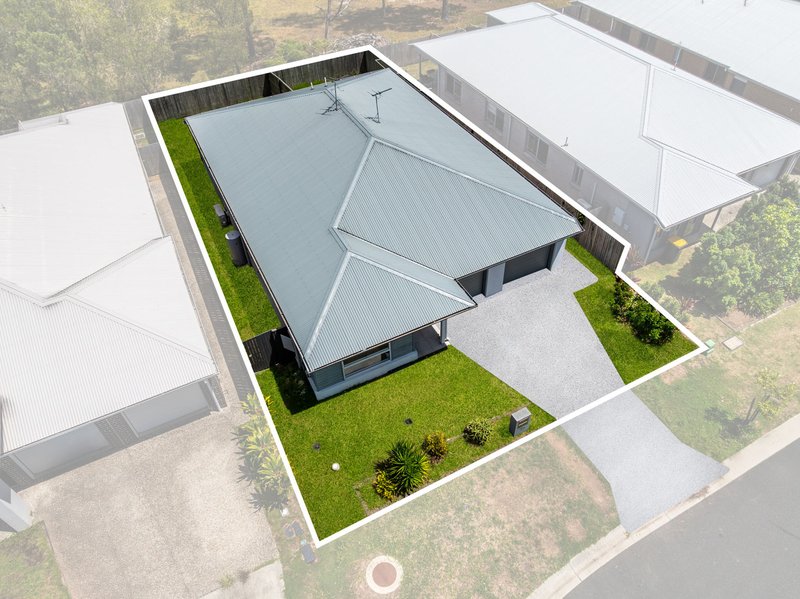 Photo - 35 Farmer Place, Park Ridge QLD 4125 - Image 18