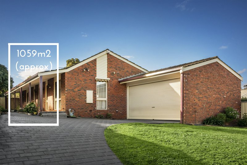 35 Fernlea Crescent, Doncaster East VIC 3109