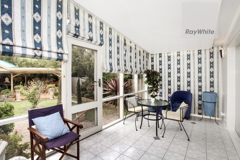 Photo - 35 Fisher Grove, Tullamarine VIC 3043 - Image 11