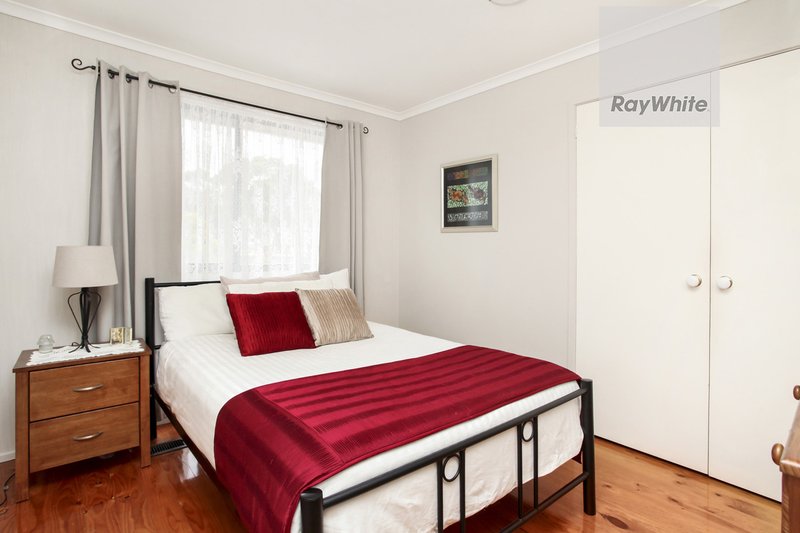 Photo - 35 Fisher Grove, Tullamarine VIC 3043 - Image 18