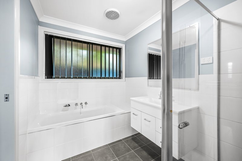 Photo - 3/5 Fletcher Street, Wallsend NSW 2287 - Image 9