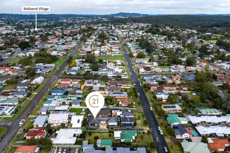 Photo - 3/5 Fletcher Street, Wallsend NSW 2287 - Image 13