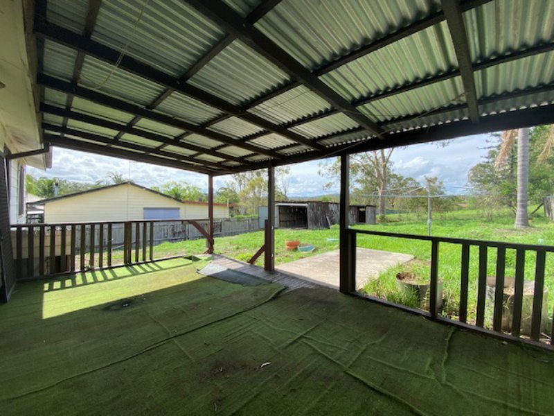 Photo - 35 Flett Street, Wingham NSW 2429 - Image 2