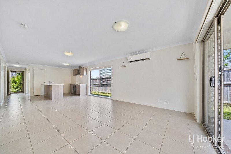 Photo - 35 Follett Street, Yarrabilba QLD 4207 - Image 3