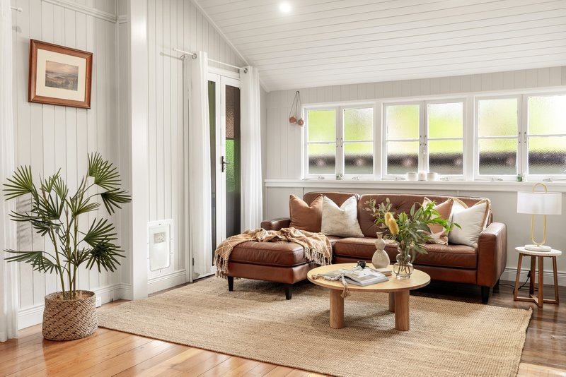 Photo - 35 Fourwinds Avenue, Coolum Beach QLD 4573 - Image 9