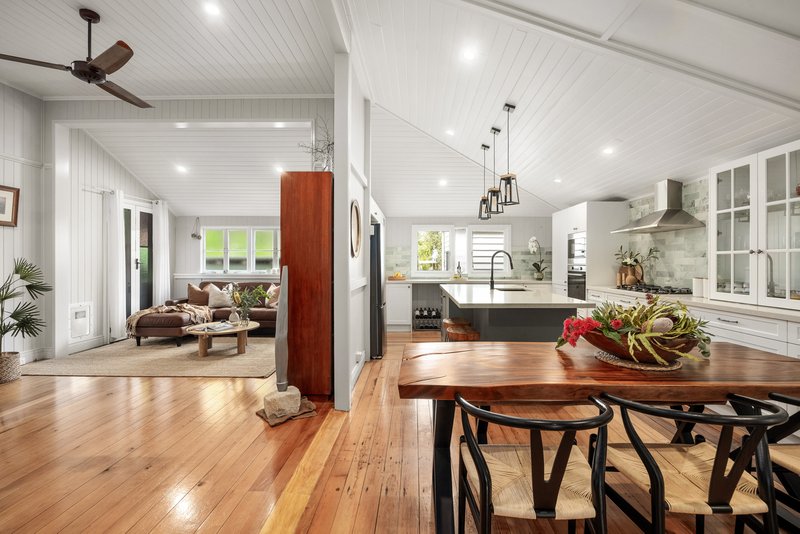 Photo - 35 Fourwinds Avenue, Coolum Beach QLD 4573 - Image 10