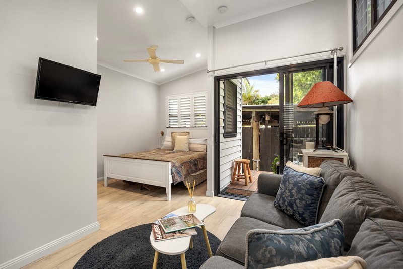 Photo - 35 Fourwinds Avenue, Coolum Beach QLD 4573 - Image 24