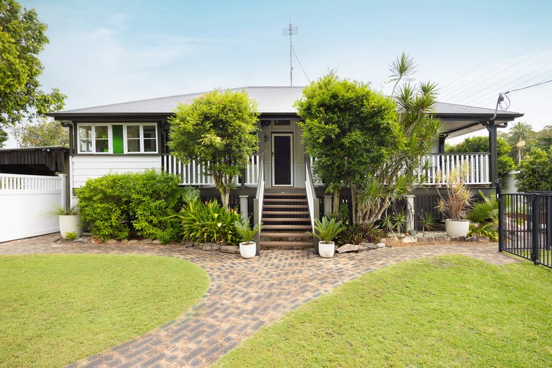 Photo - 35 Fourwinds Avenue, Coolum Beach QLD 4573 - Image 27