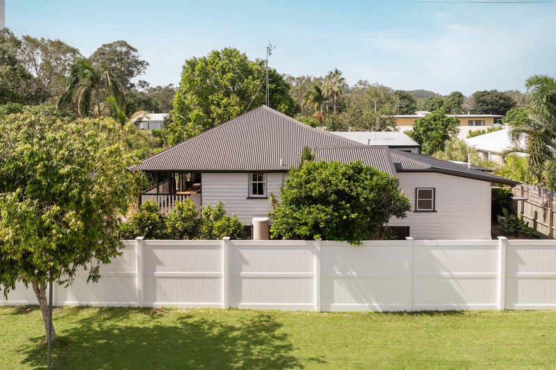 Photo - 35 Fourwinds Avenue, Coolum Beach QLD 4573 - Image 28