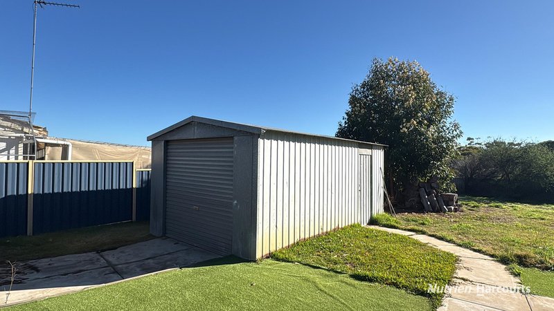 Photo - 35 Fox Street, Narrogin WA 6312 - Image 7