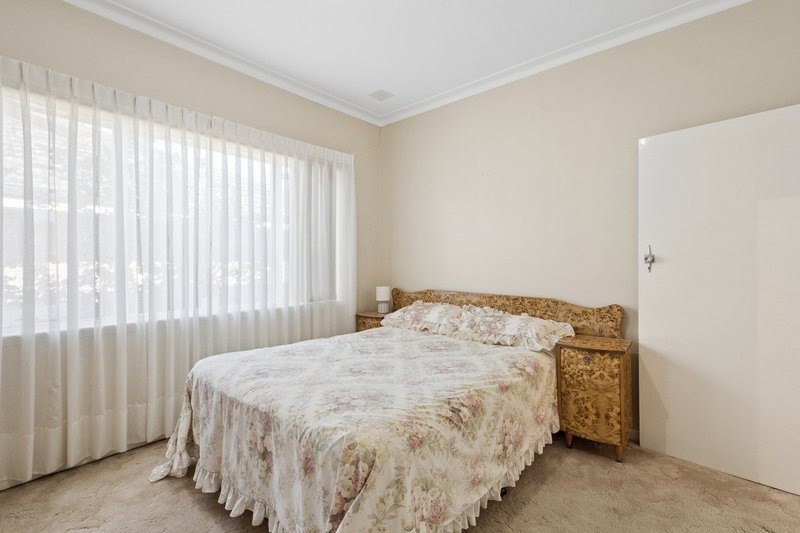 Photo - 35 Frape Avenue, Yokine WA 6060 - Image 19