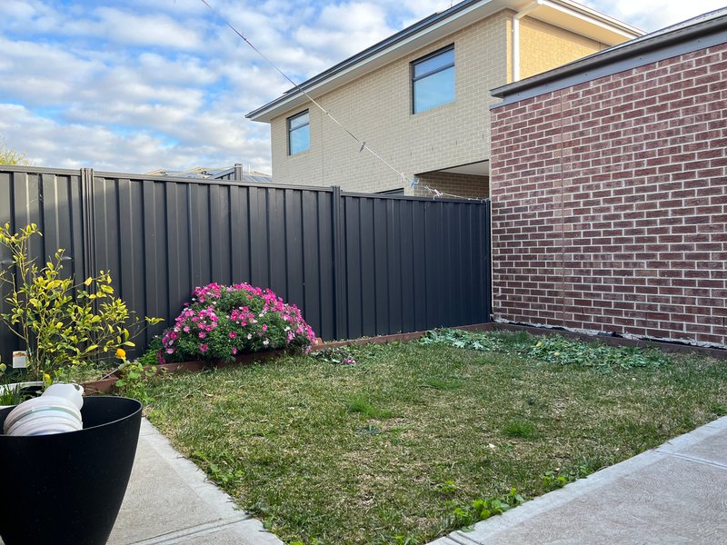 Photo - 35 Frontier Circuit, Tarneit VIC 3029 - Image 14