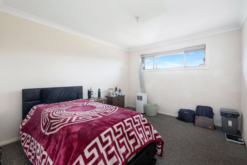 Photo - 35 Gallipoli Street, Condell Park NSW 2200 - Image 9