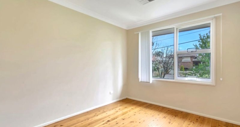 Photo - 35 Garment Street, Fairfield West NSW 2165 - Image 6