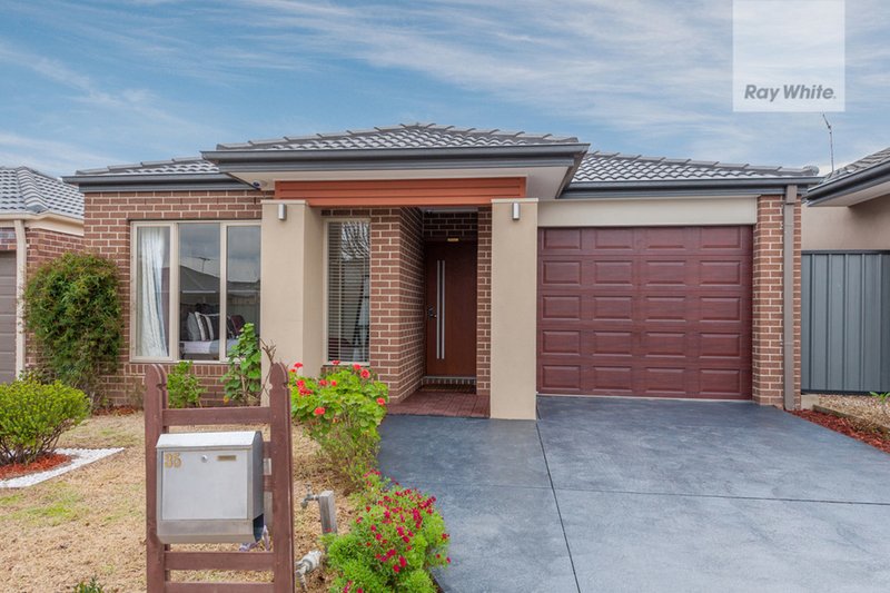 35 Gateshead Street, Craigieburn VIC 3064