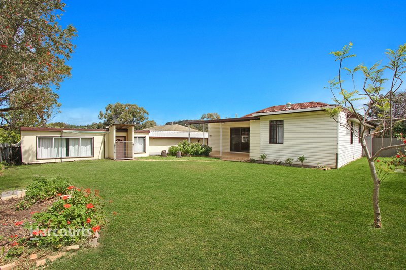 Photo - 35 Gilba Road, Koonawarra NSW 2530 - Image 3