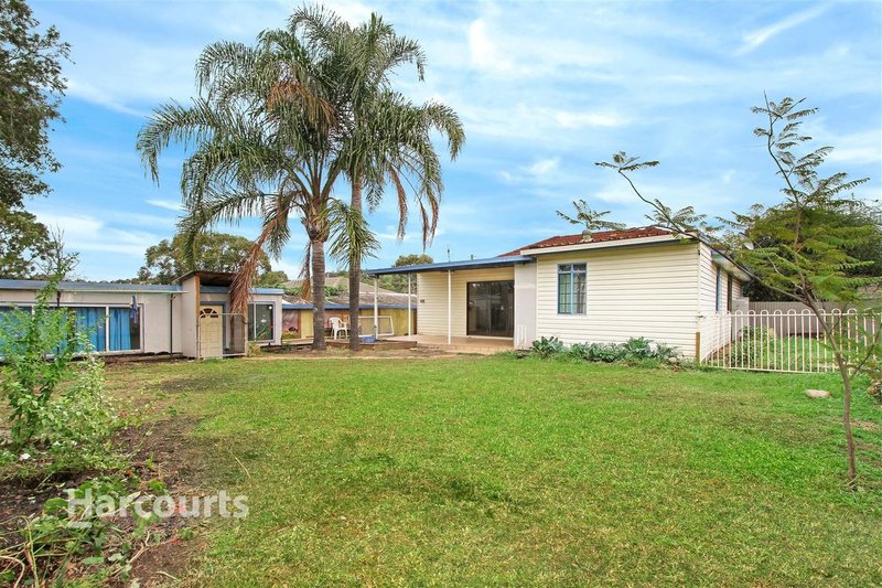 Photo - 35 Gilba Road, Koonawarra NSW 2530 - Image 8