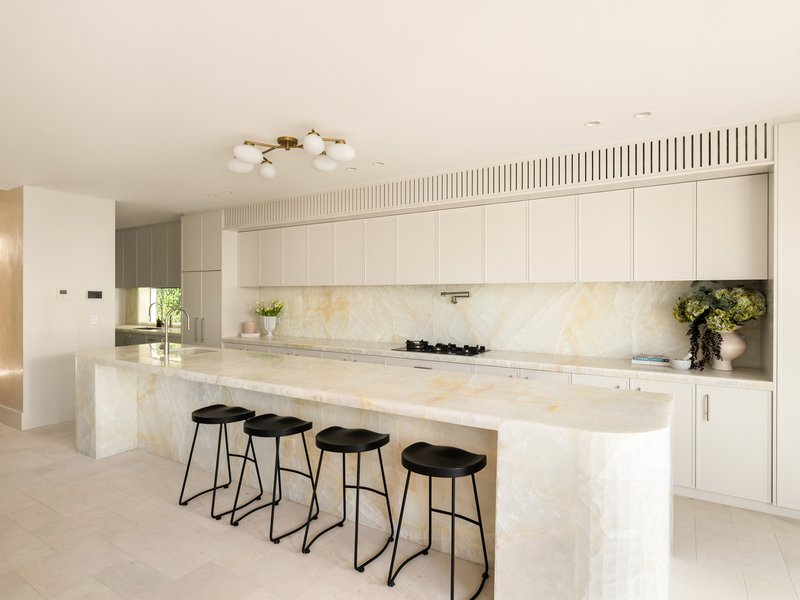 Photo - 35 Gilgandra Road, North Bondi NSW 2026 - Image 4