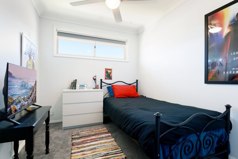 Photo - 3/5 Gilmore Close, Glenmore Park NSW 2745 - Image 12