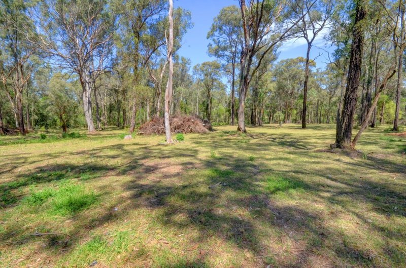 Photo - 35 Glenanne Place, Thirlmere NSW 2572 - Image 18