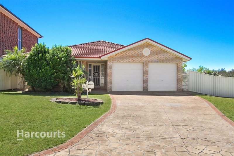 Photo - 35 Glengarry Way, Horsley NSW 2530 - Image 1