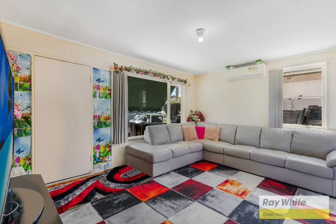 Photo - 35 Glenwari Street, Sadleir NSW 2168 - Image 4