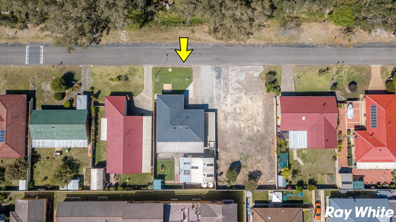 Photo - 35 Godwin Street, Forster NSW 2428 - Image 7