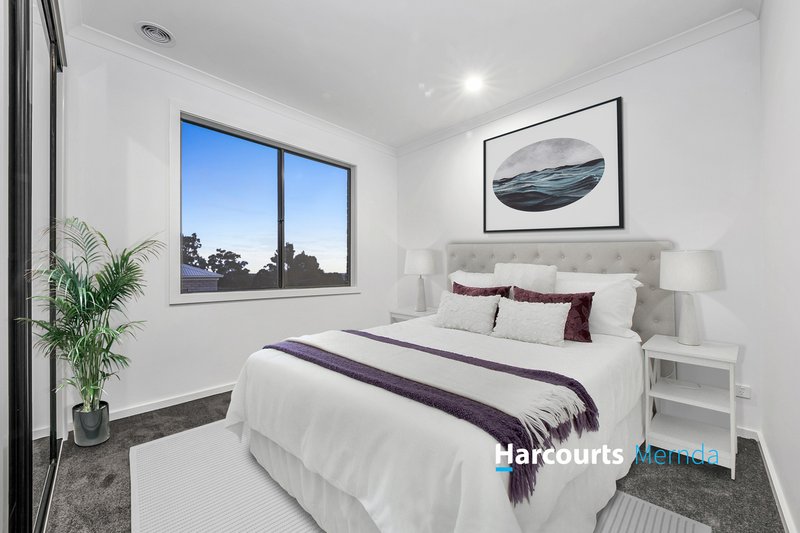 Photo - 35 Goshawk Street, Beveridge VIC 3753 - Image 7