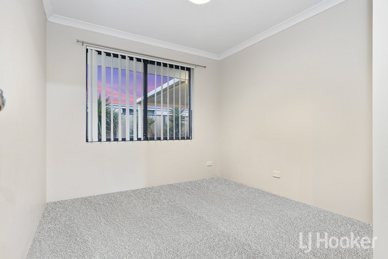 Photo - 35 Grampians Loop, Yanchep WA 6035 - Image 9