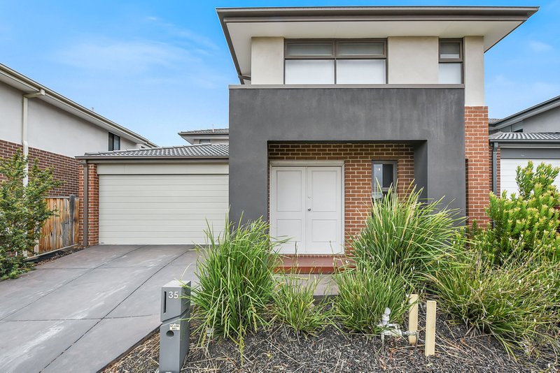 35 Green Gully Road, Clyde VIC 3978