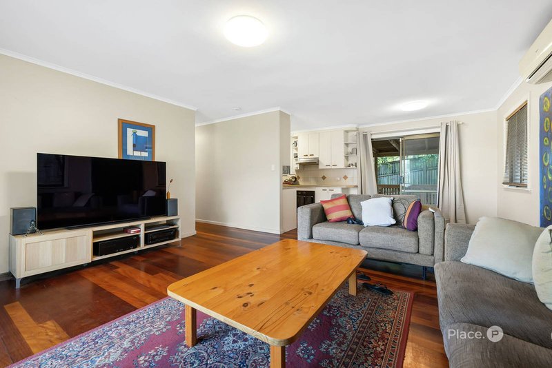 Photo - 35 Gregory Street, Taringa QLD 4068 - Image 4