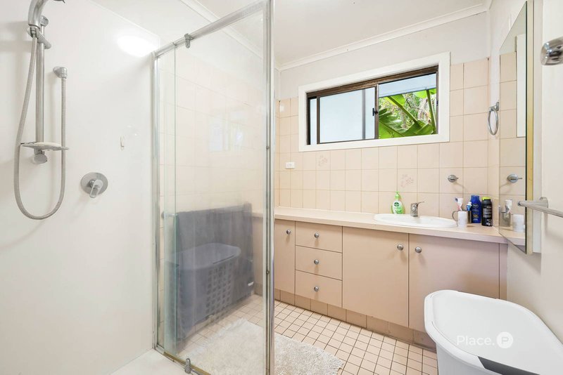 Photo - 35 Gregory Street, Taringa QLD 4068 - Image 8