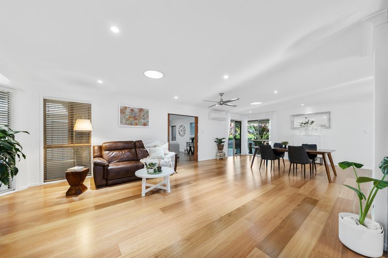 Photo - 35 Hanover Drive, Alexandra Hills QLD 4161 - Image 4