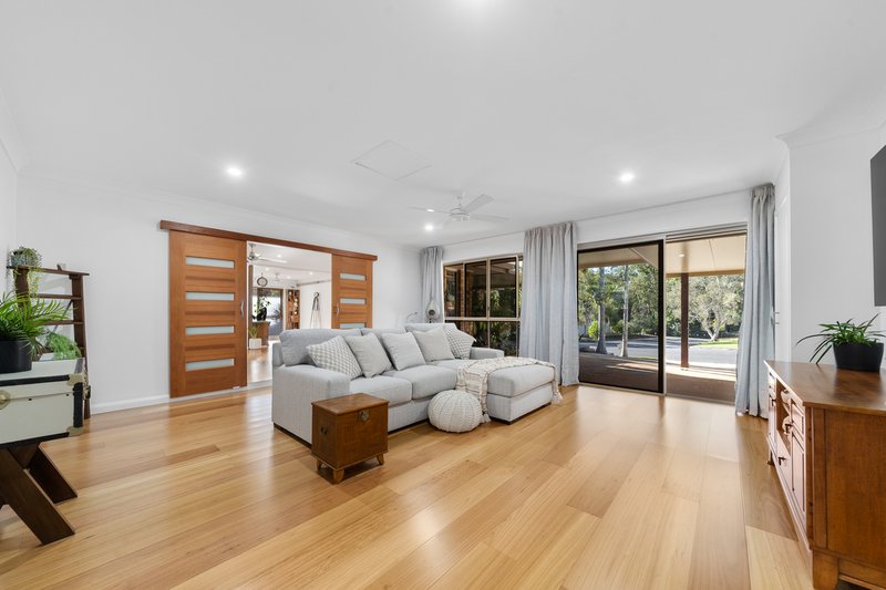 Photo - 35 Hanover Drive, Alexandra Hills QLD 4161 - Image 5