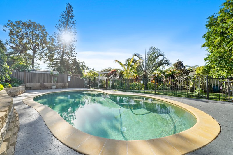 Photo - 35 Hanover Drive, Alexandra Hills QLD 4161 - Image 13