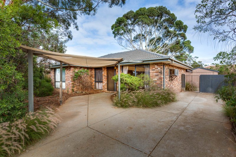 35 Hawkesbury Road, Werribee VIC 3030