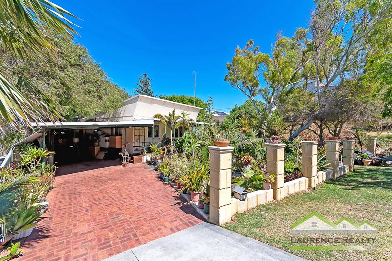 35 Hazel Avenue, Quinns Rocks WA 6030